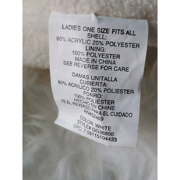 Women's White One Size Fits Most Faux Fur Cloche Hat - Picture 7 of 8